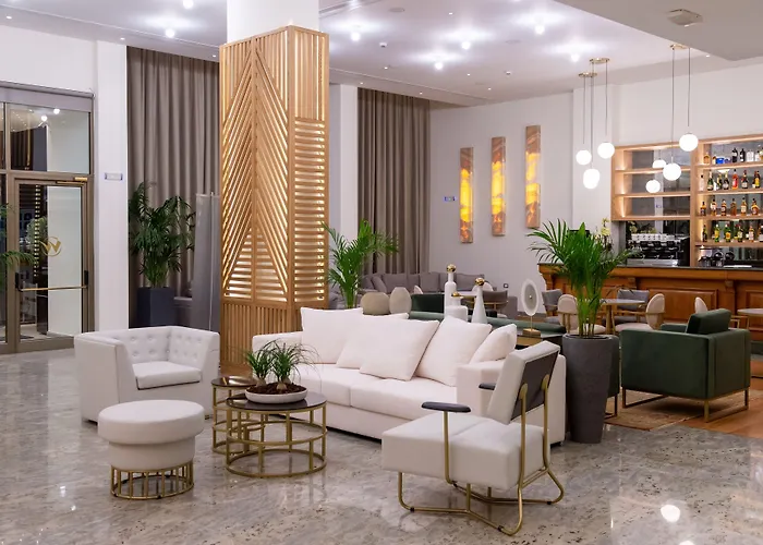 My Way & Events מלון