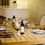 Hotel My Way & Events