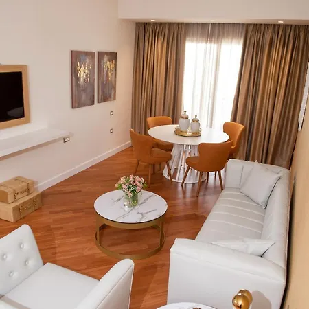 My Way & Events Otel Patras