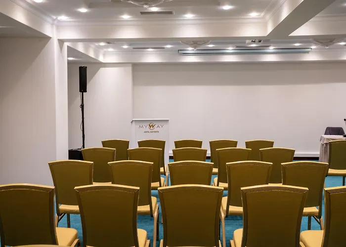 My Way & Events 호텔 파트라